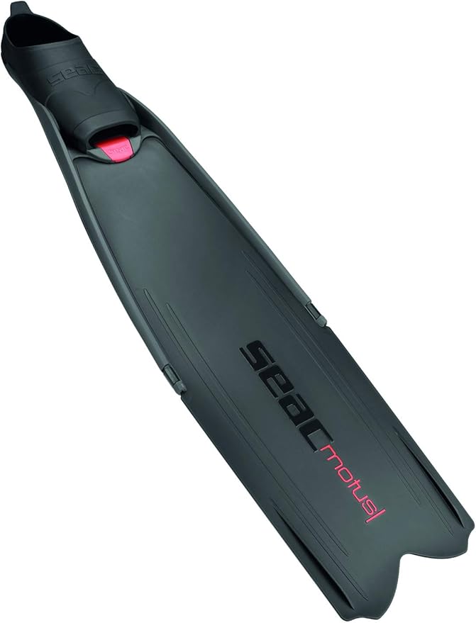 Seac Motus Italian Design Long Blade Fin for Spearfishing and Freediving Fins